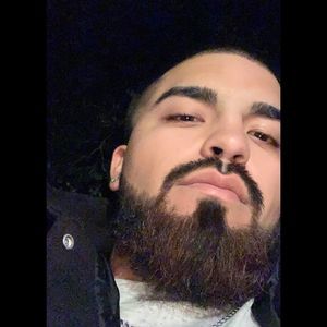 Meet your Posher, Lawrence